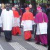 Cardinals_and_bishops_in_Bruges_escorted_by_police.jpg